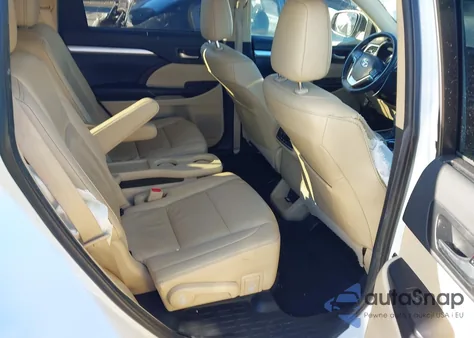 2019 Toyota Highlander Xle from USA, damaged, VIN 5TDKZRFH1KS565857